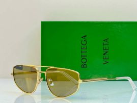 Picture of Bottega Veneta Sunglasses _SKUfw55533334fw